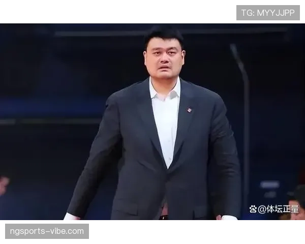 姚明退役后住上海老洋房，早餐吃三明治配黑咖啡，和NBA时期喝蛋白粉的日子像两个人